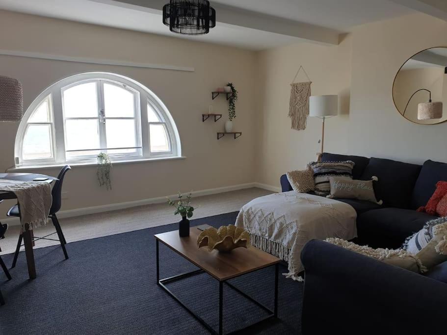 Two Bed Flat Sea View Old Town Hastings Apartamento Exterior foto